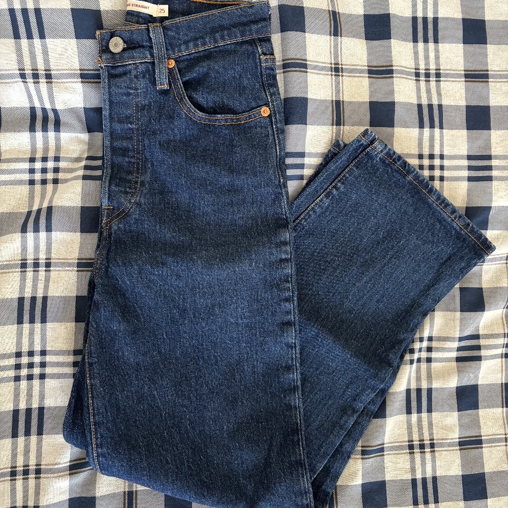 Levi's Ribcage Straight Leg Jean